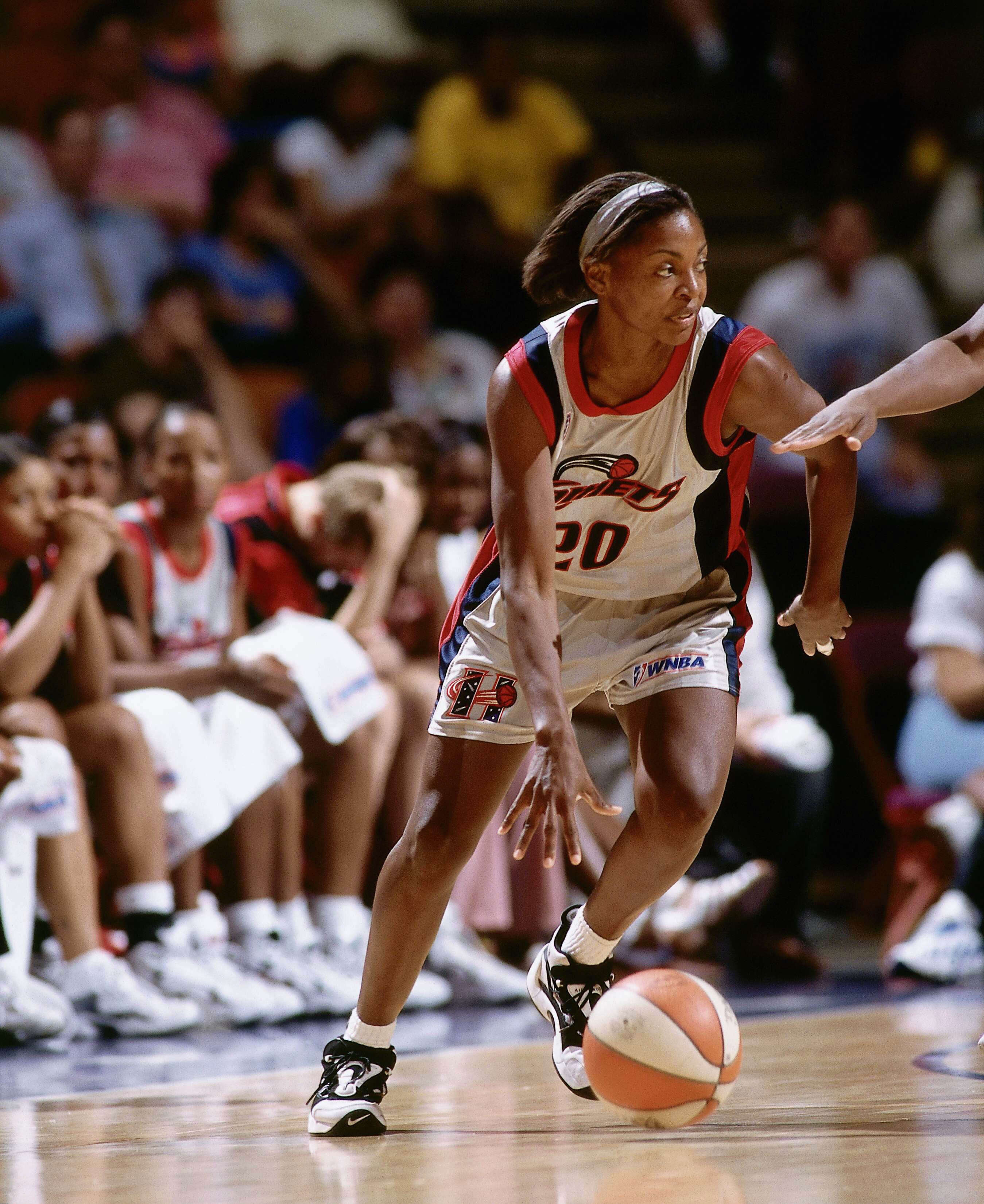 曼联再次伺 曼联再次伺