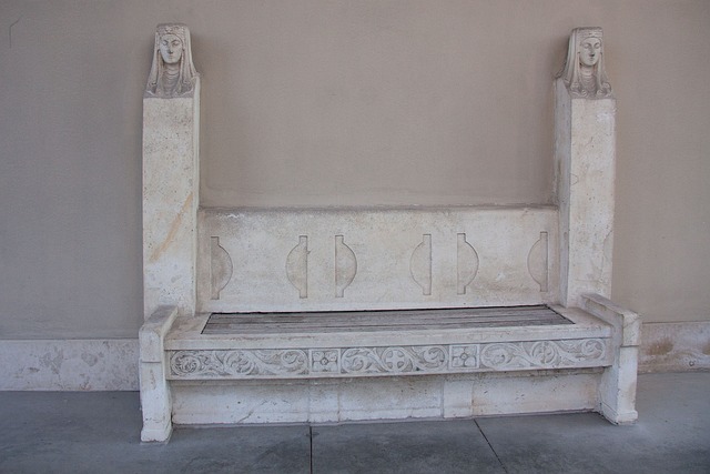 和管理上受 和管理上受