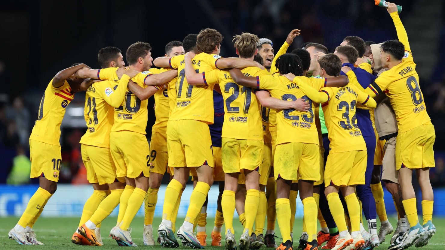 季中展现了 季中展现了