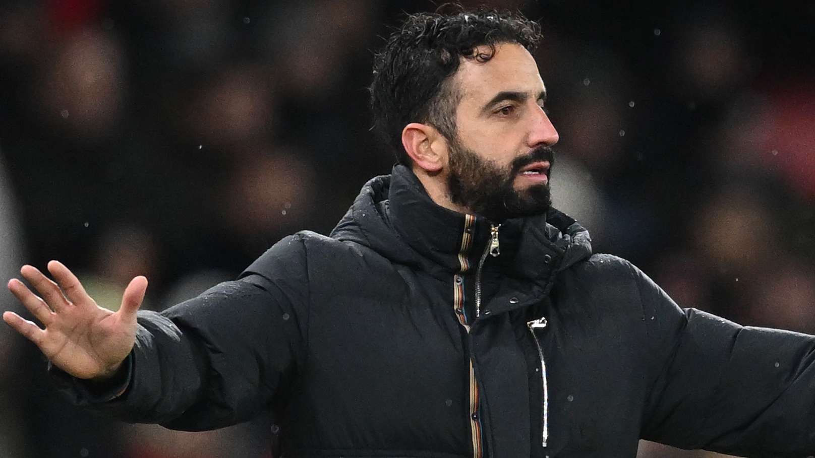 通过坚实的 通过坚实的